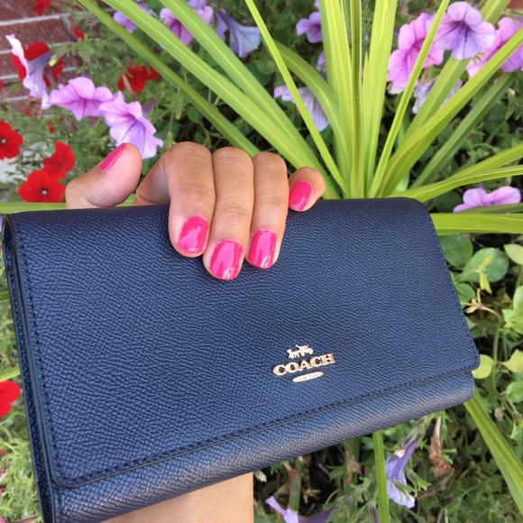 Coach Handbags - LIKE NEW COACH NAVY BLUE WALLET